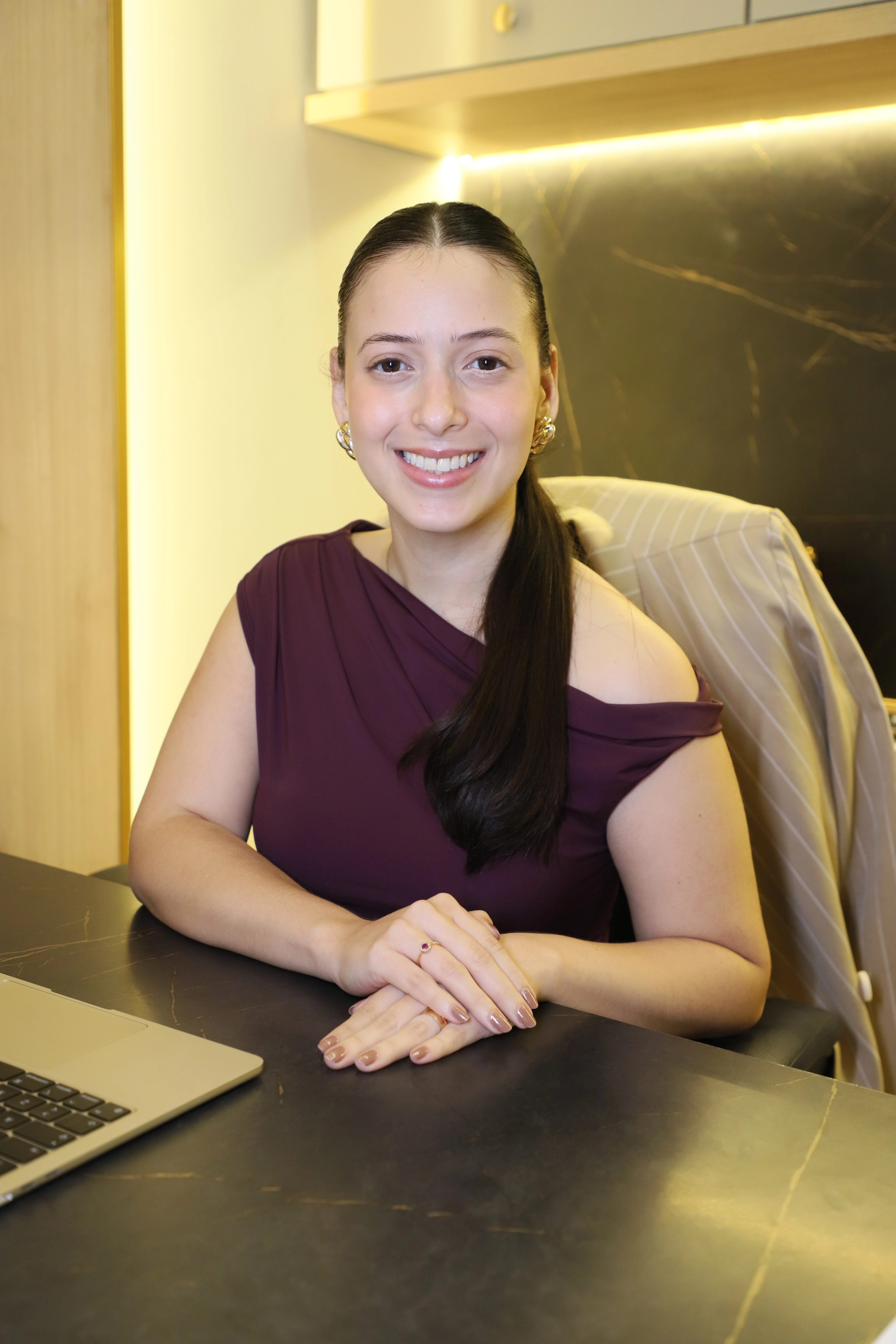Retrato profissional de Isabella Marques